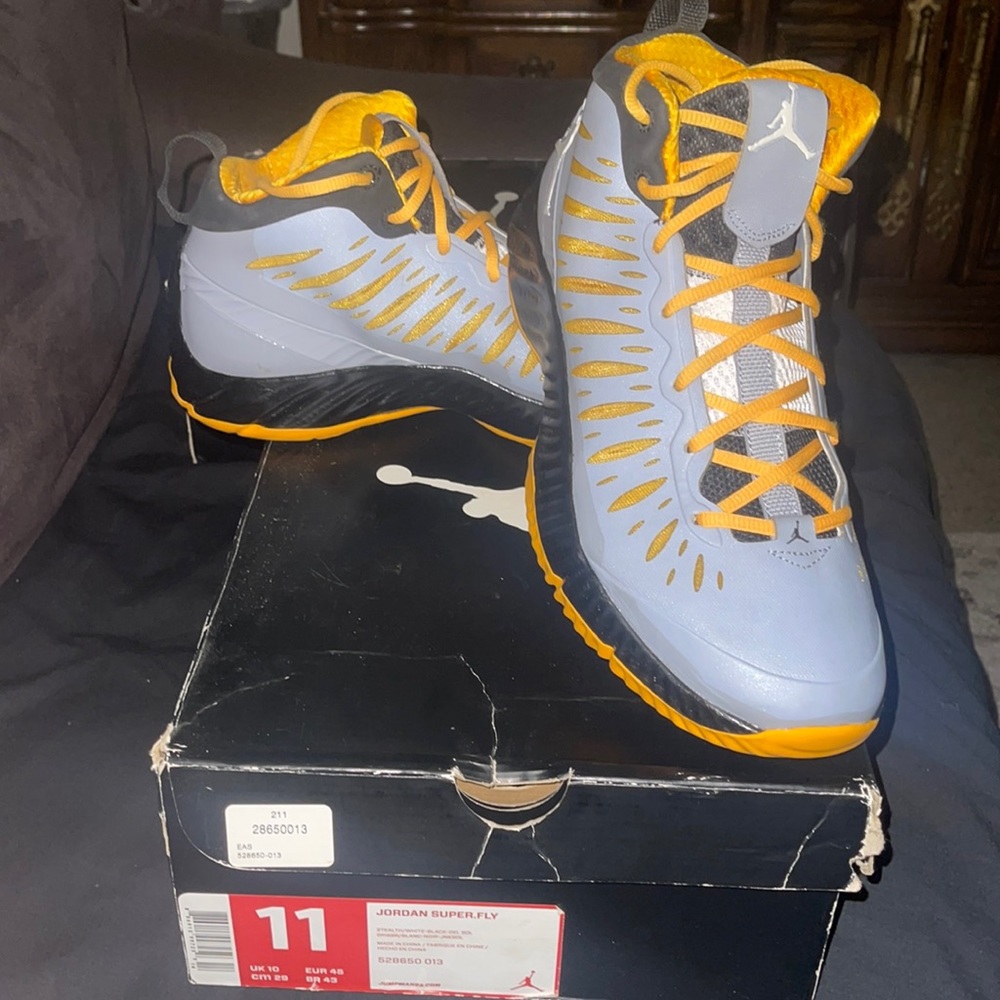 Jordan Super.Fly Stealth/White-Black-Del Sol Size 11 Men